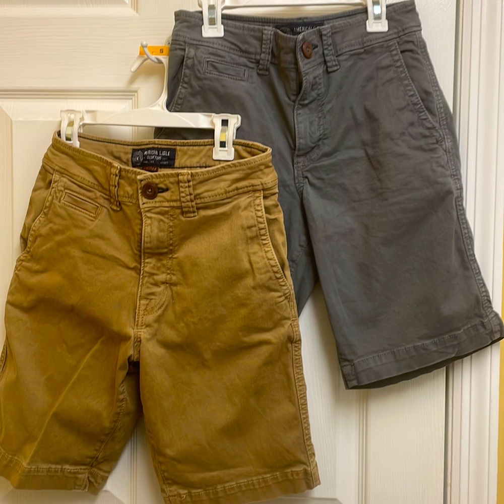 American Eagle active flex khaki shorts - 26 waist